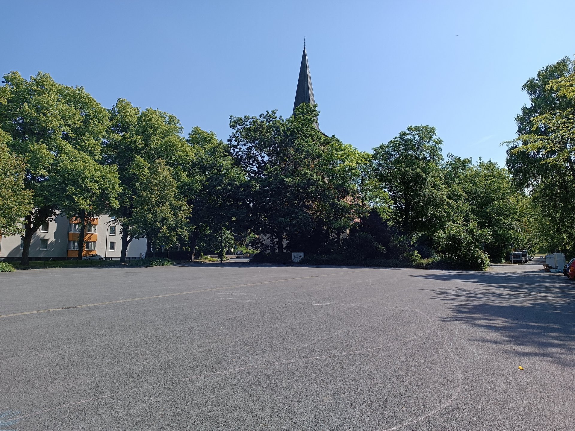 Der Pastor-Karwehl-Platz im sanierungsbedürftigen Ist-Zustand