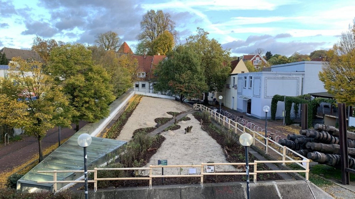 Die Fläche über der Einfahrt zur Vitihof-Tiefgarage soll im kommenden Frühjahr erblühen