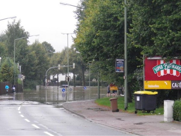 Hochwasser Düte 2010 - Lengericher Landstraße